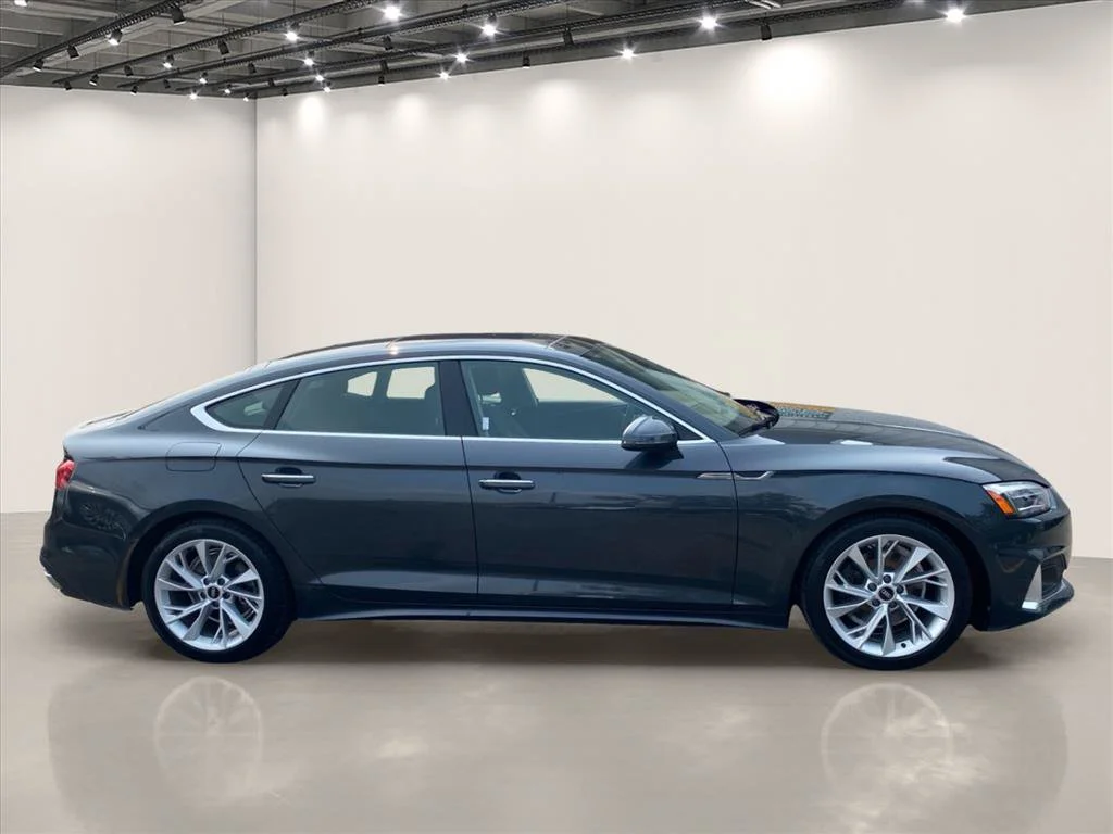Used 2022 Daytona Gray Metallic Audi Premium quattro image 8