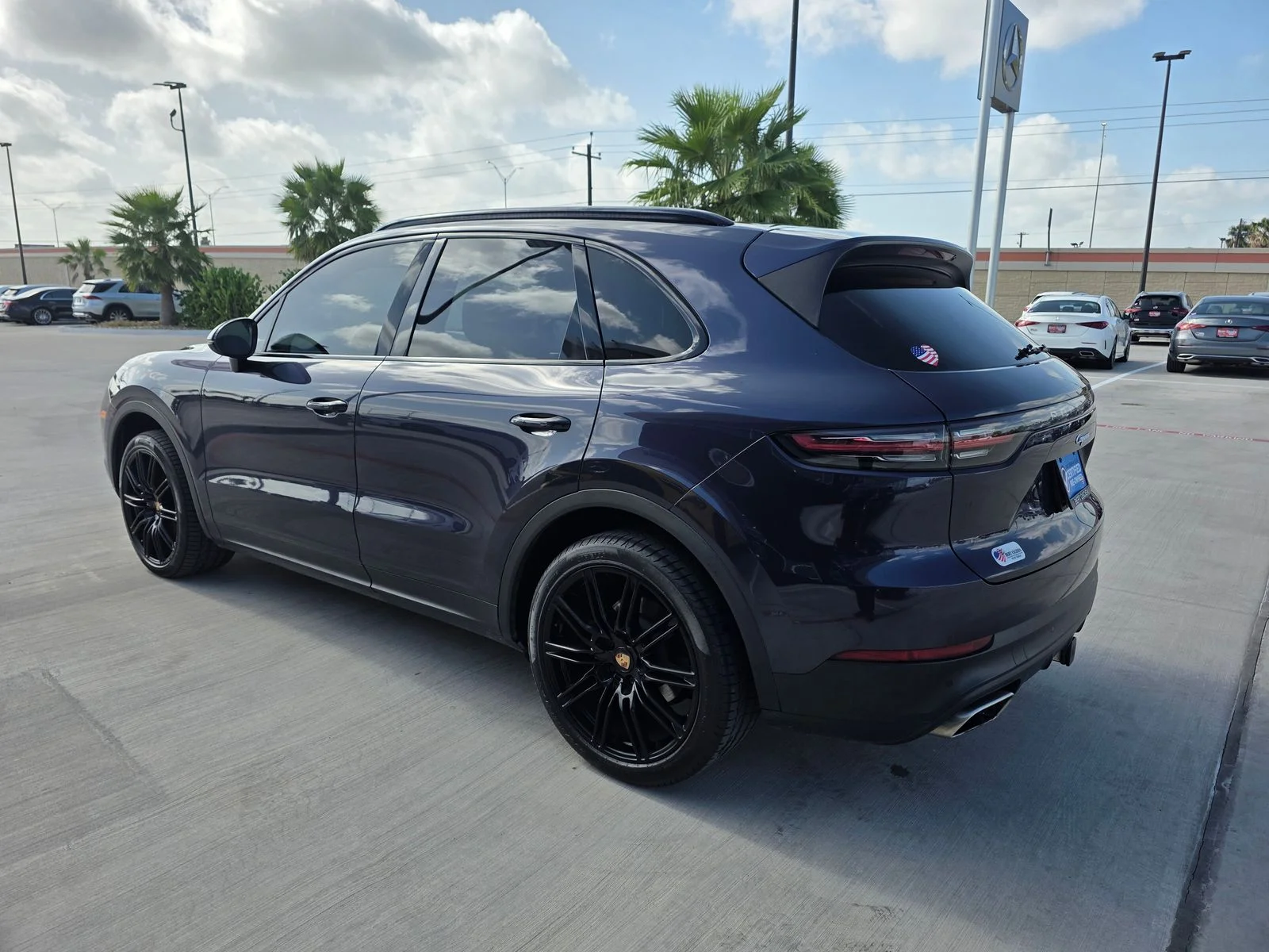 Used 2019 Blue Porsche Base image 5