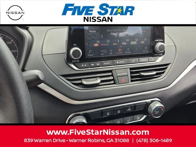 Used 2025 Silver Nissan 2.5 S image 16
