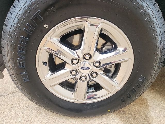 Used 2024 Gray Ford XLT image 12