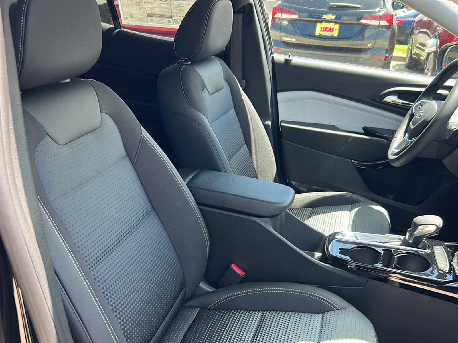 New 2026 Mosaic Black Metallic Chevrolet LT image 13