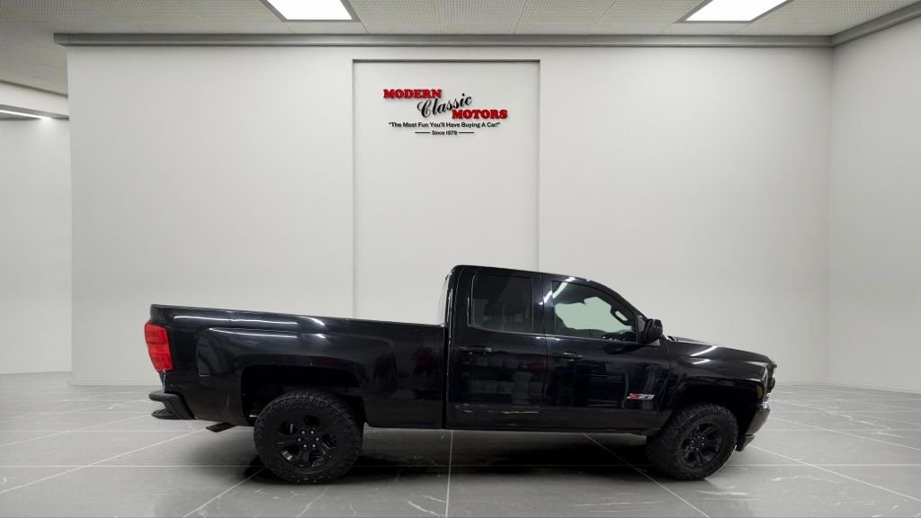 Used 2016 Black Chevrolet LT image 8