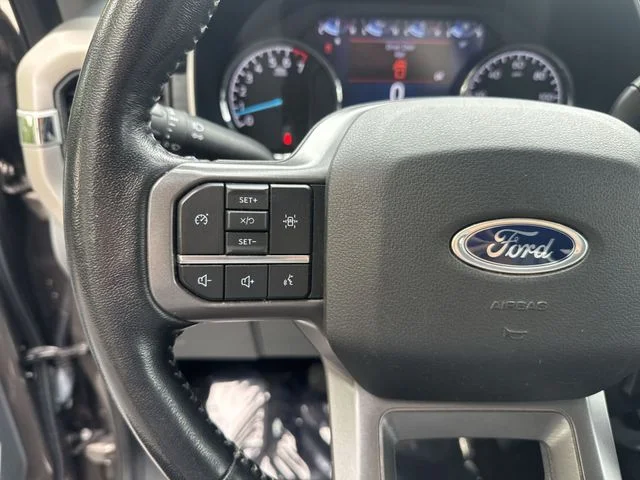 Used 2021 Gray Ford XLT image 17