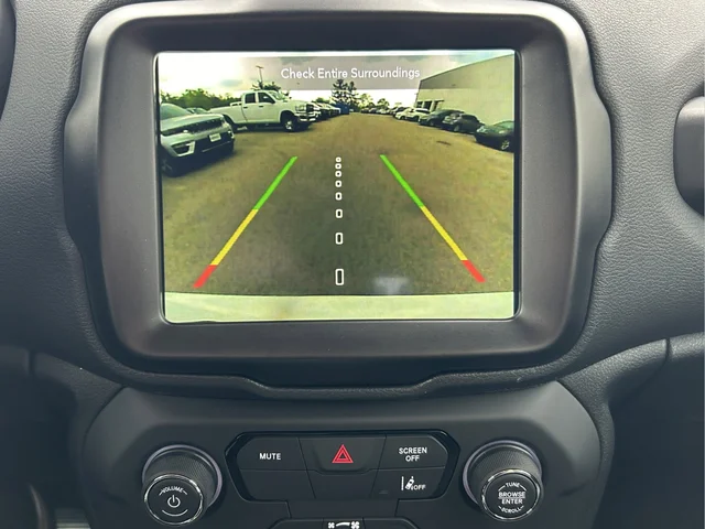 Used 2023 White Jeep Trailhawk image 25
