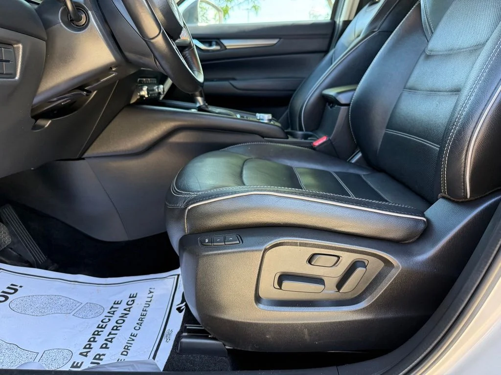 Used 2025 Silver Mazda 2.5 S Preferred Package image 12