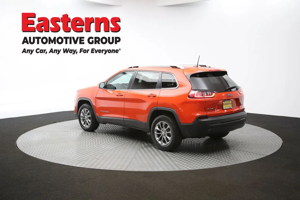 Used 2021 Orange Jeep Latitude Plus image 59
