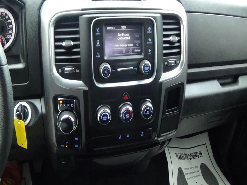 Certified Used 2024 Hydro Blue Pearl Coat (pbj) RAM Warlock image 21
