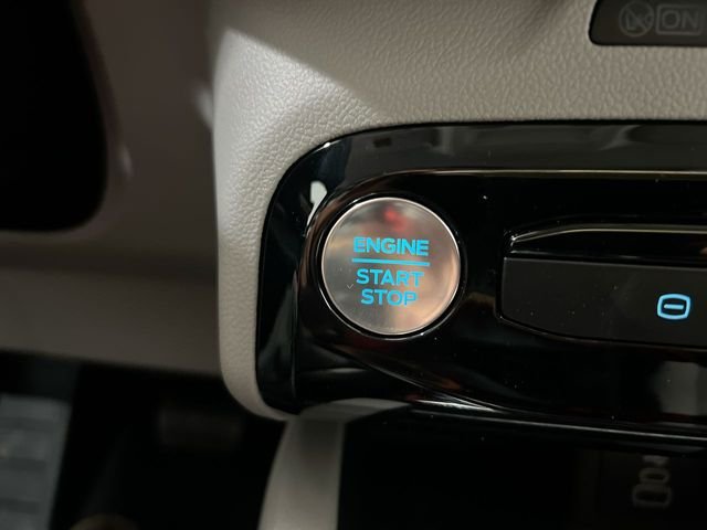 Used 2024 White Ford Base image 9