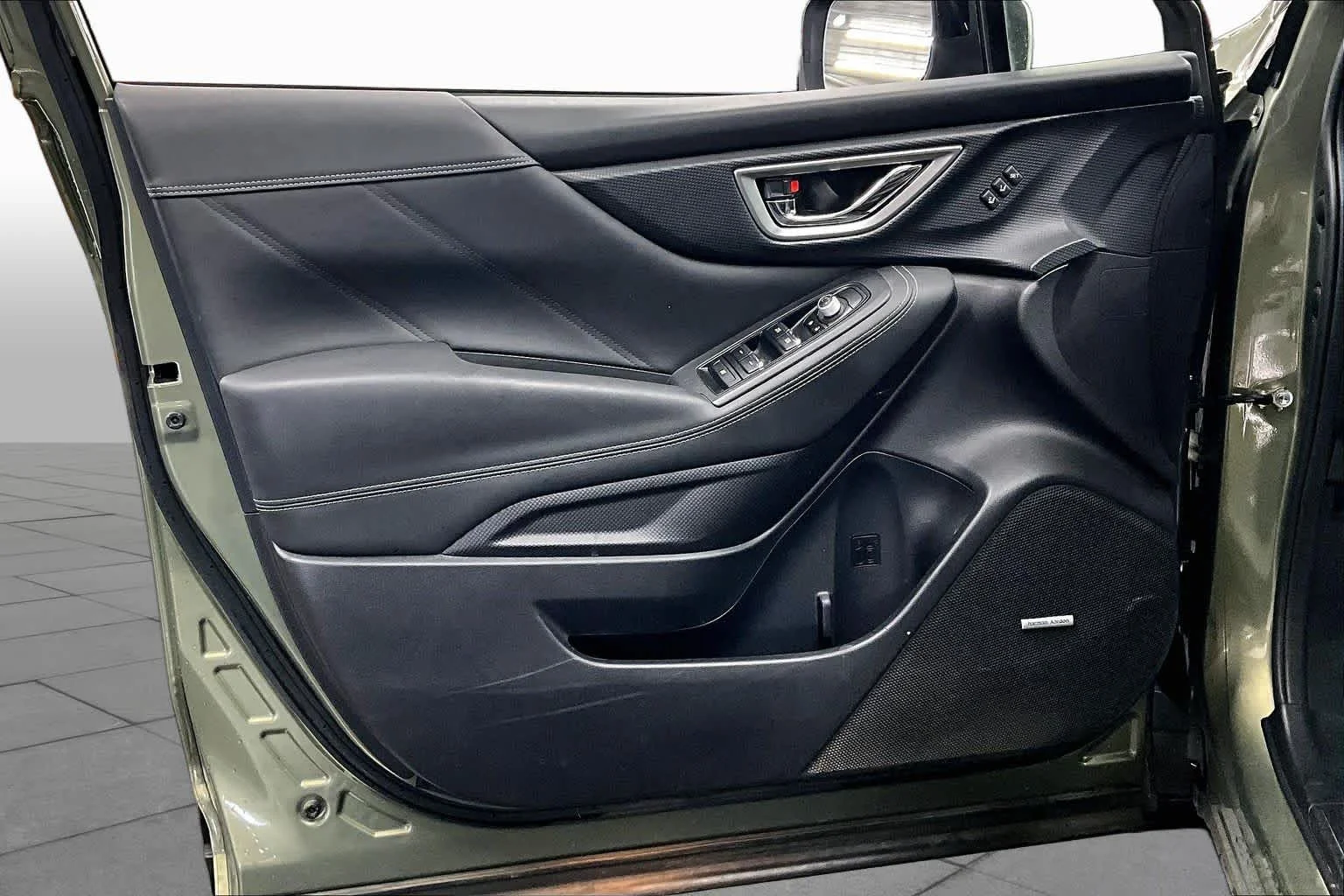 Used 2020 Jasper Green Metallic Subaru Touring image 21