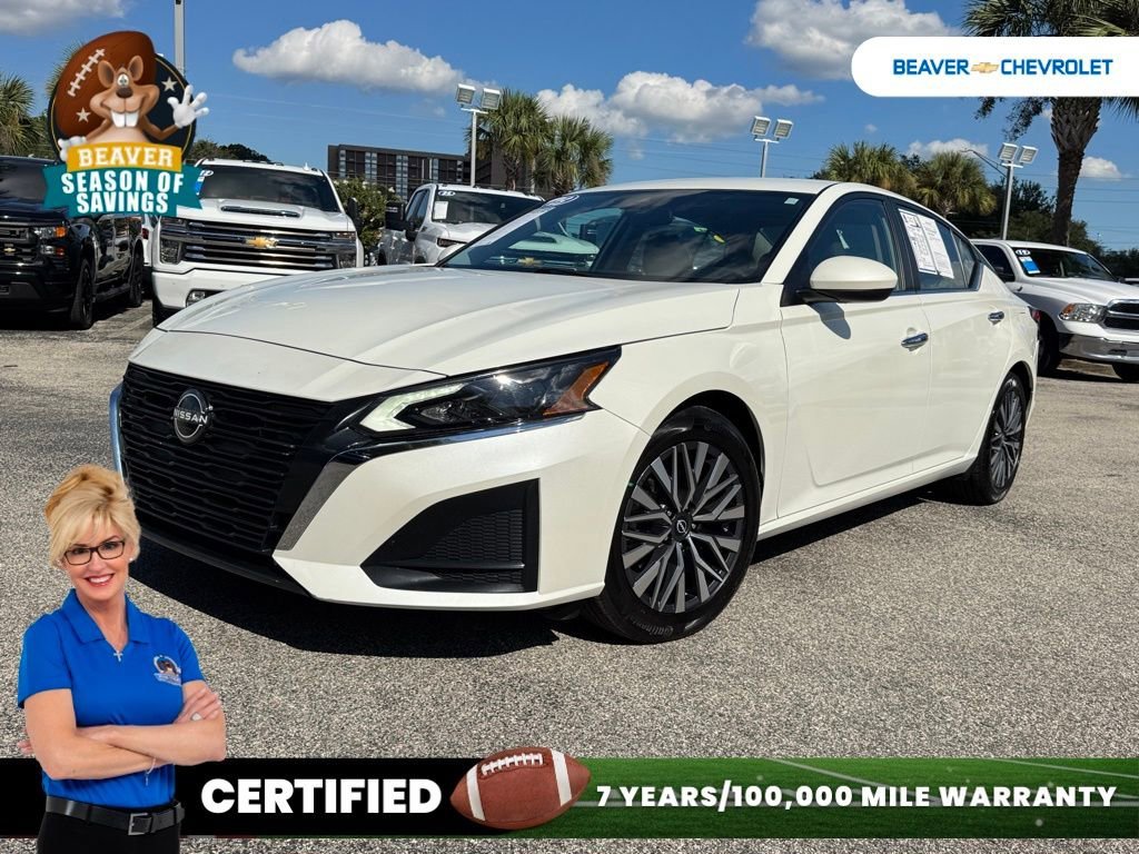 2023 Nissan Altima SV