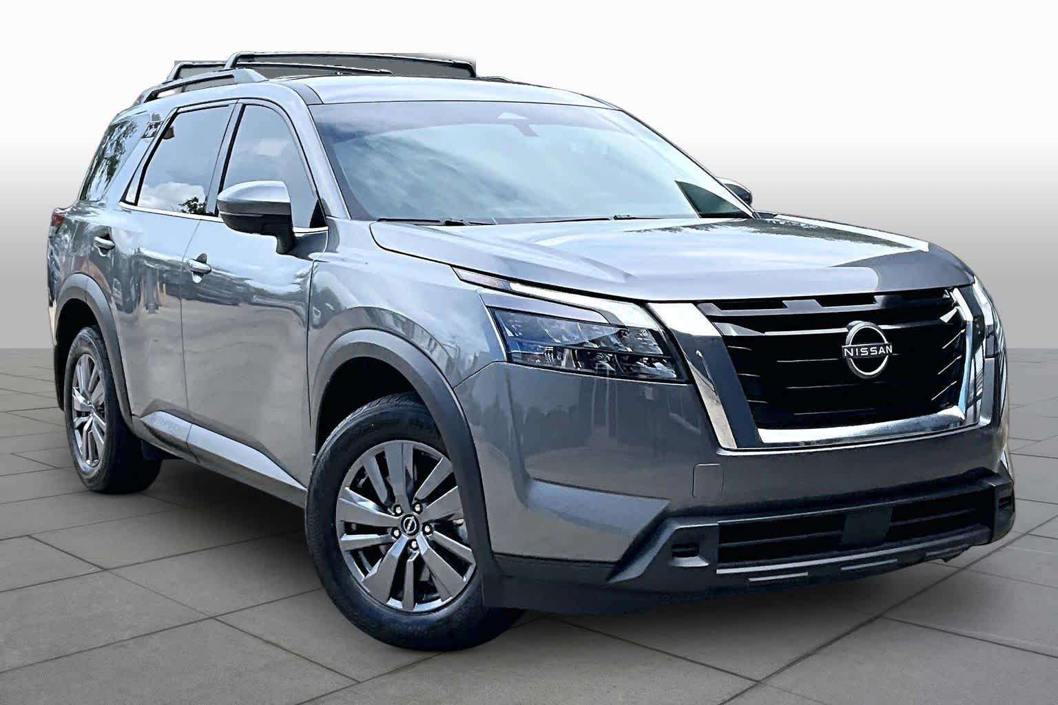 Certified Pre-Owned 2025 Nissan Pathfinder SV