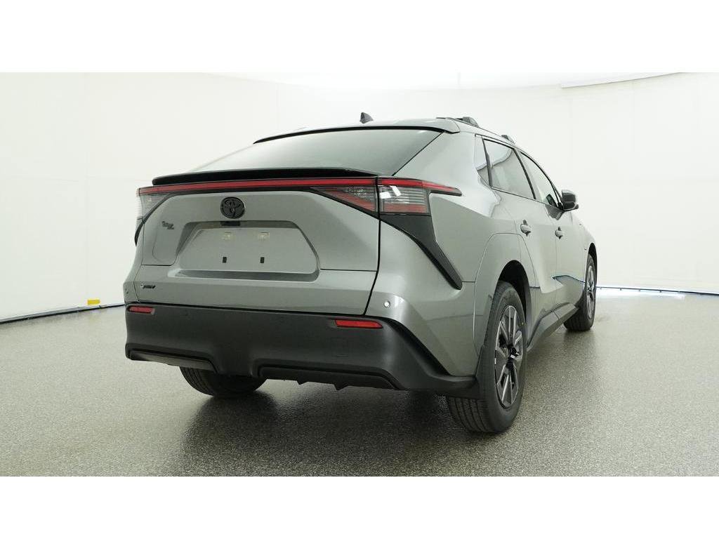 New 2026 Heavy Metal Toyota XLE image 24