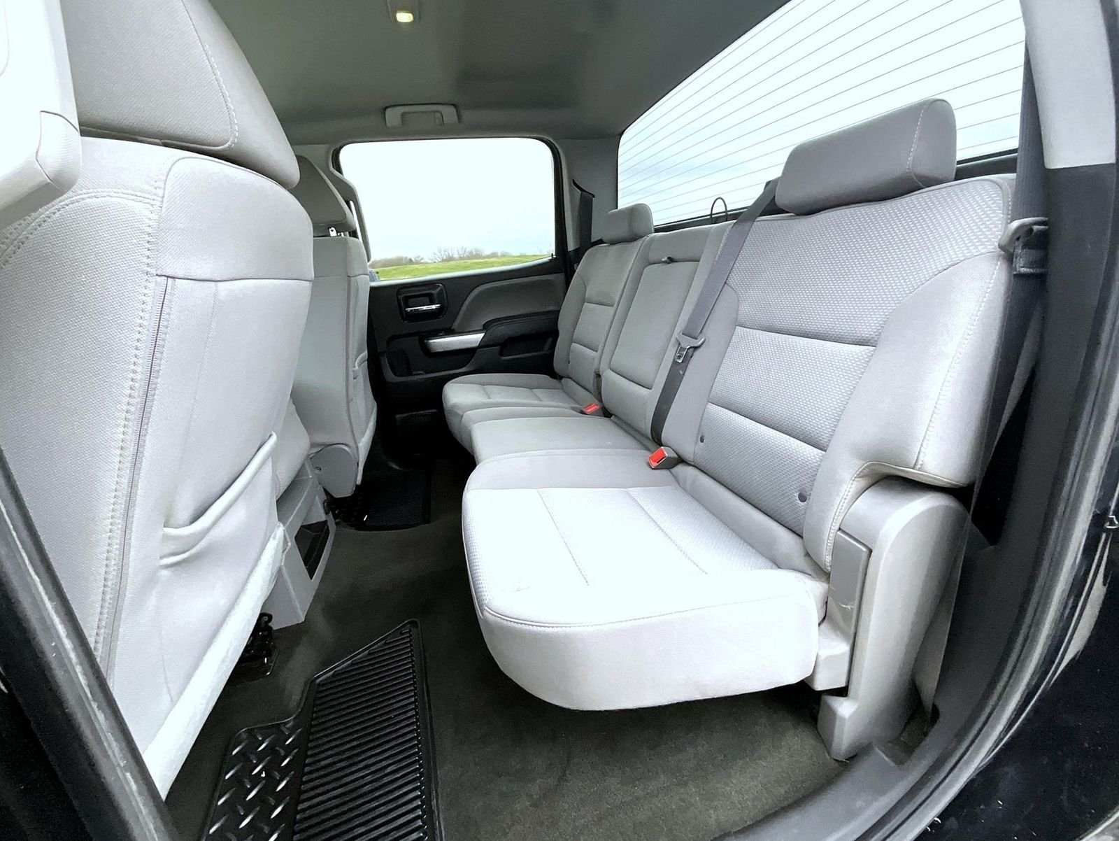 Used 2018 Black Chevrolet LT image 20
