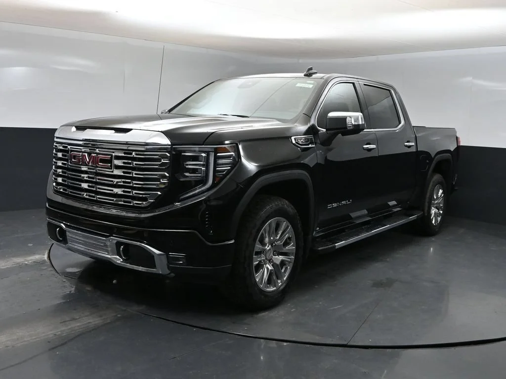 2026 GMC Sierra 1500 Denali - Photo 5