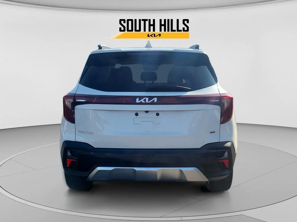 Used 2024 White Kia SX image 4