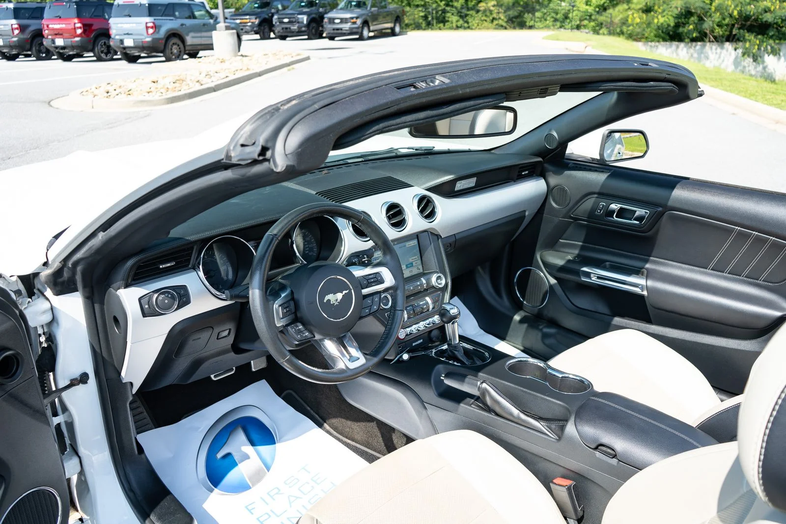 Used 2016 White Ford EcoBoost Premium image 12