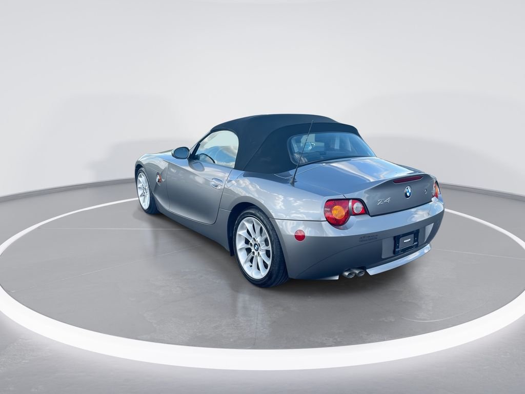 Used 2004 Gray BMW 2.5i image 6