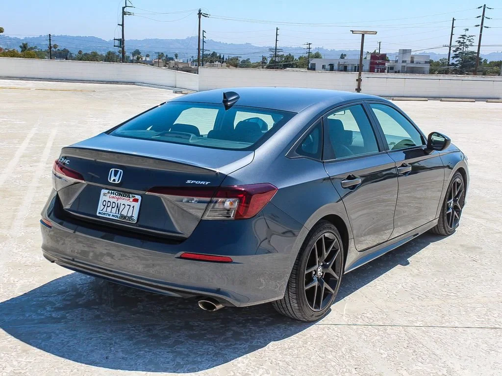 2025 Honda Civic Sport - Photo 34