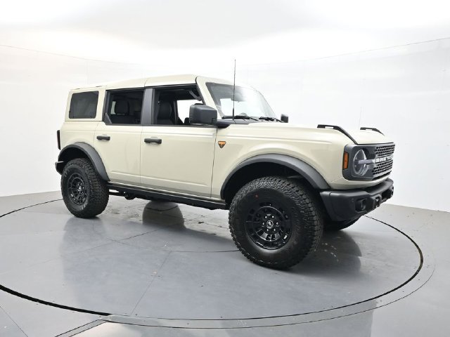 New 2026 Desert Sand Ford Badlands® image 58