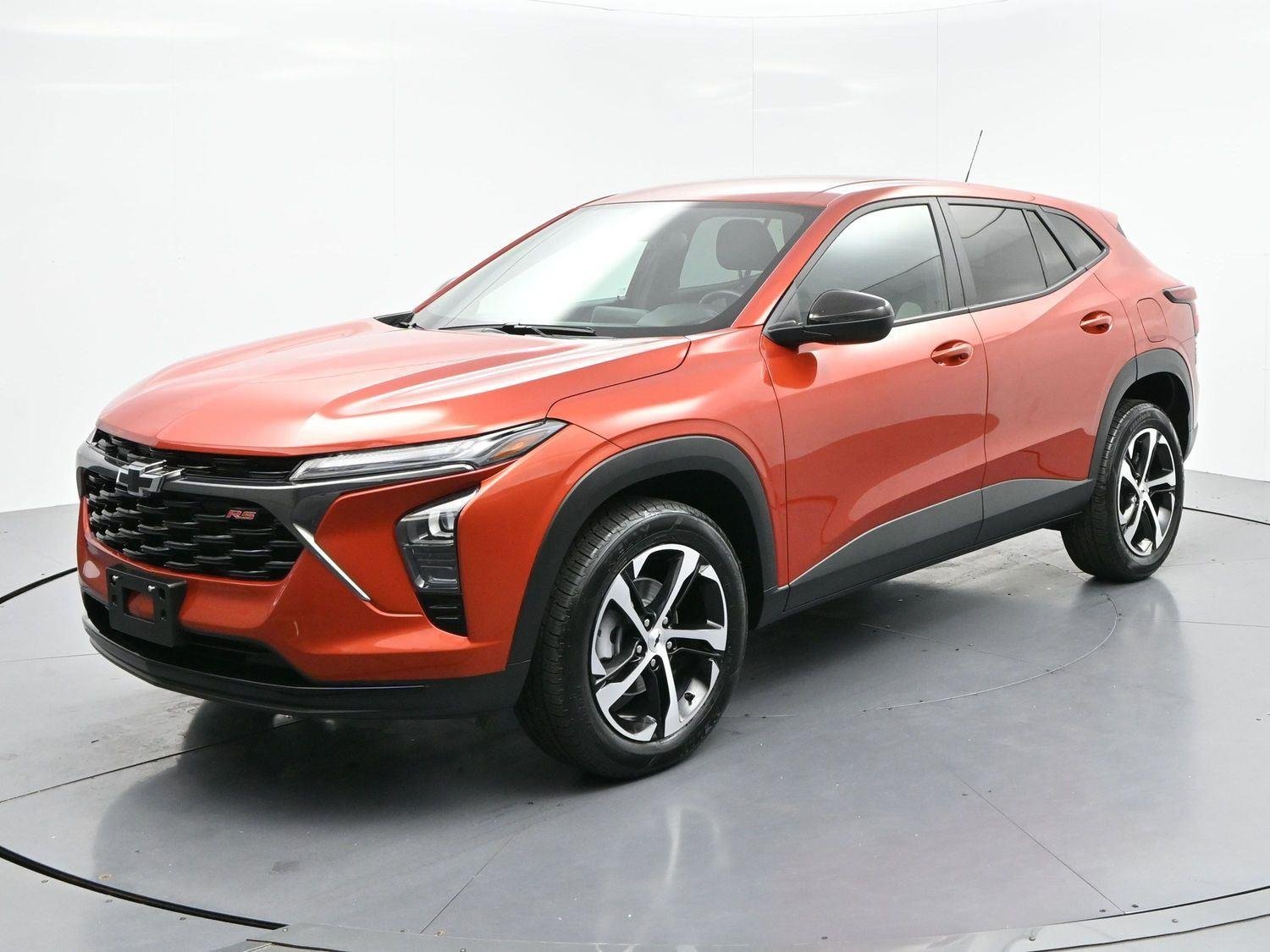 Used 2024 Cayenne Orange Metallic Chevrolet 1RS image 3