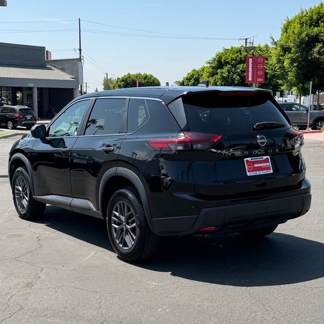 Used 2024 Black Nissan S image 5