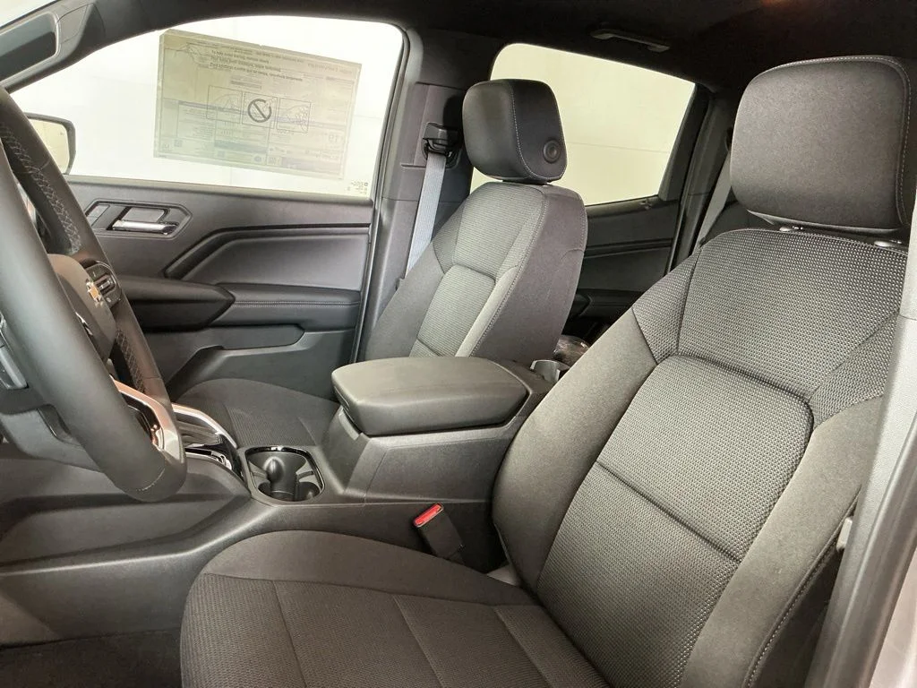New 2026 Gray Chevrolet LT image 4