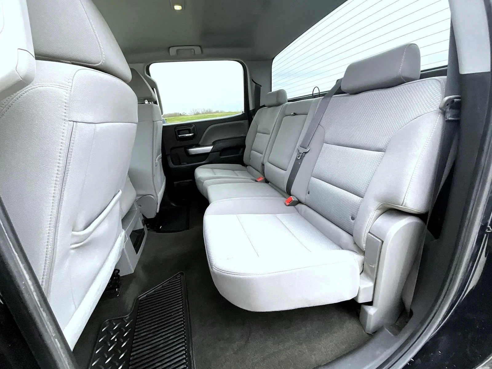 Used 2018 Black Chevrolet LT image 20