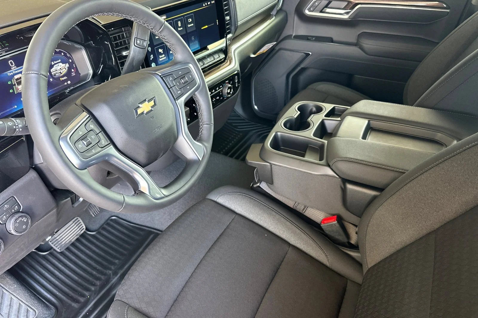 New 2026 Red Hot Chevrolet LT (2FL) image 10