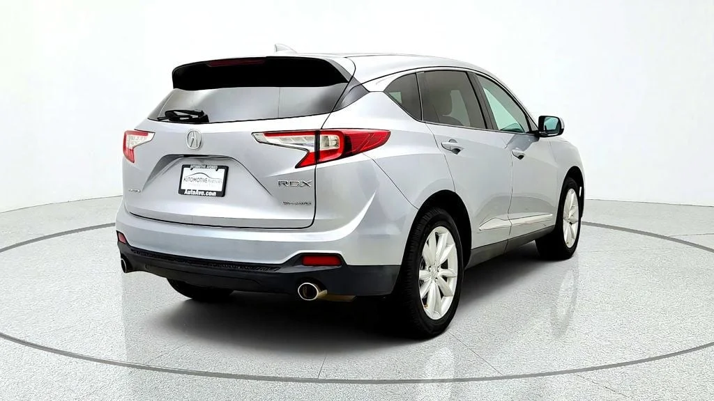 Used 2019 Lunar Silver Metallic Acura AWD image 5