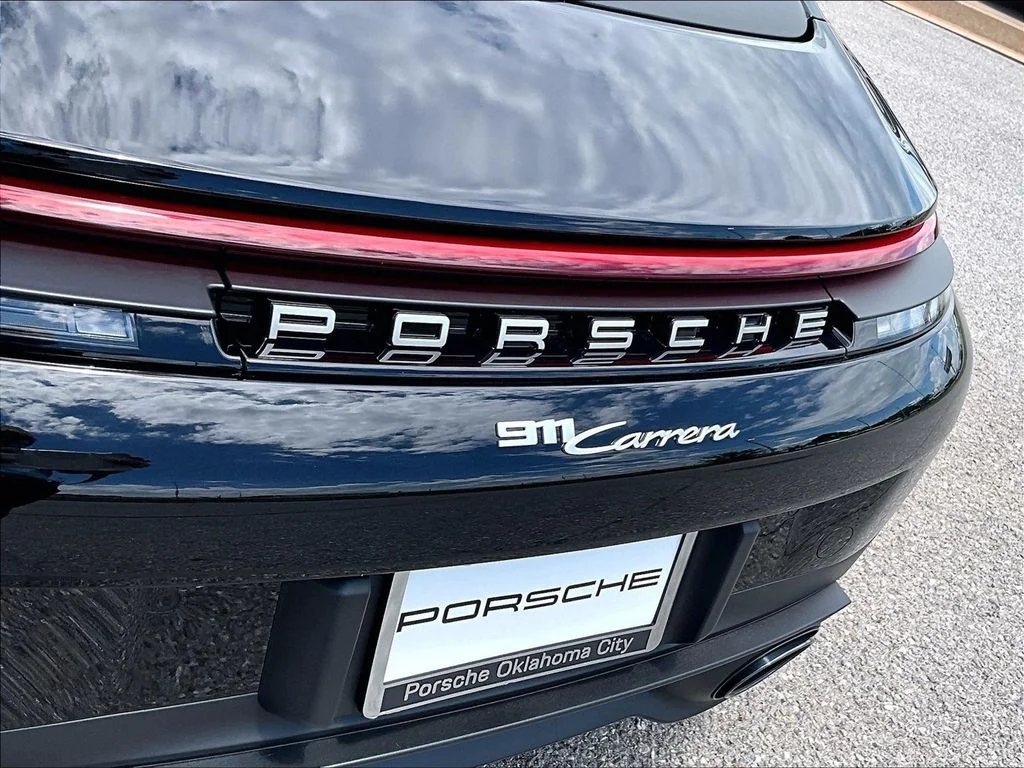 2026 Porsche 911 - Photo 24