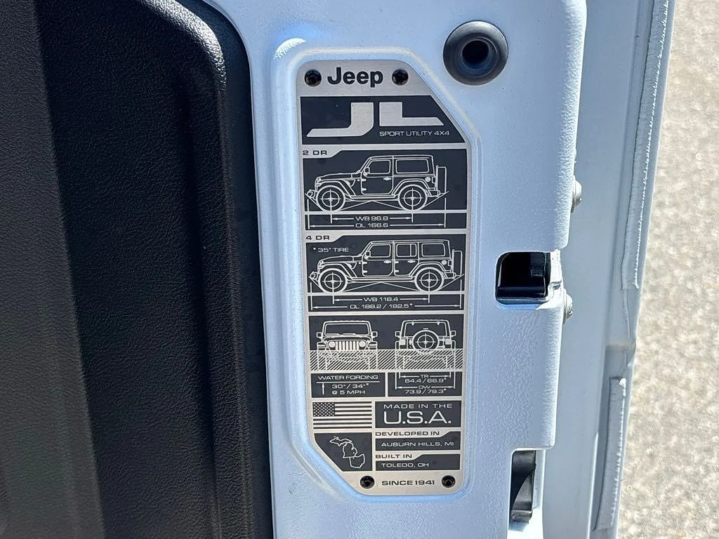 Used 2024 Bright White Clearcoat Jeep Willys image 26