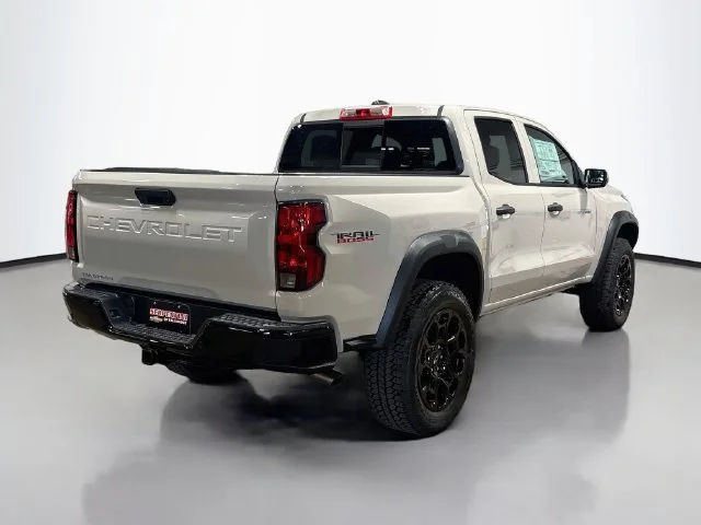 2026 Chevrolet Colorado Trail Boss - Photo 7