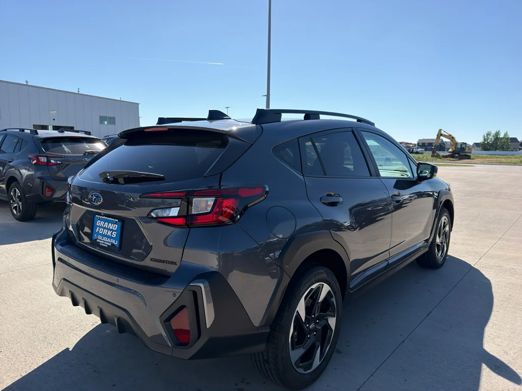 New 2026 MAGNETITE GRAY METALLIC Subaru Limited image 5
