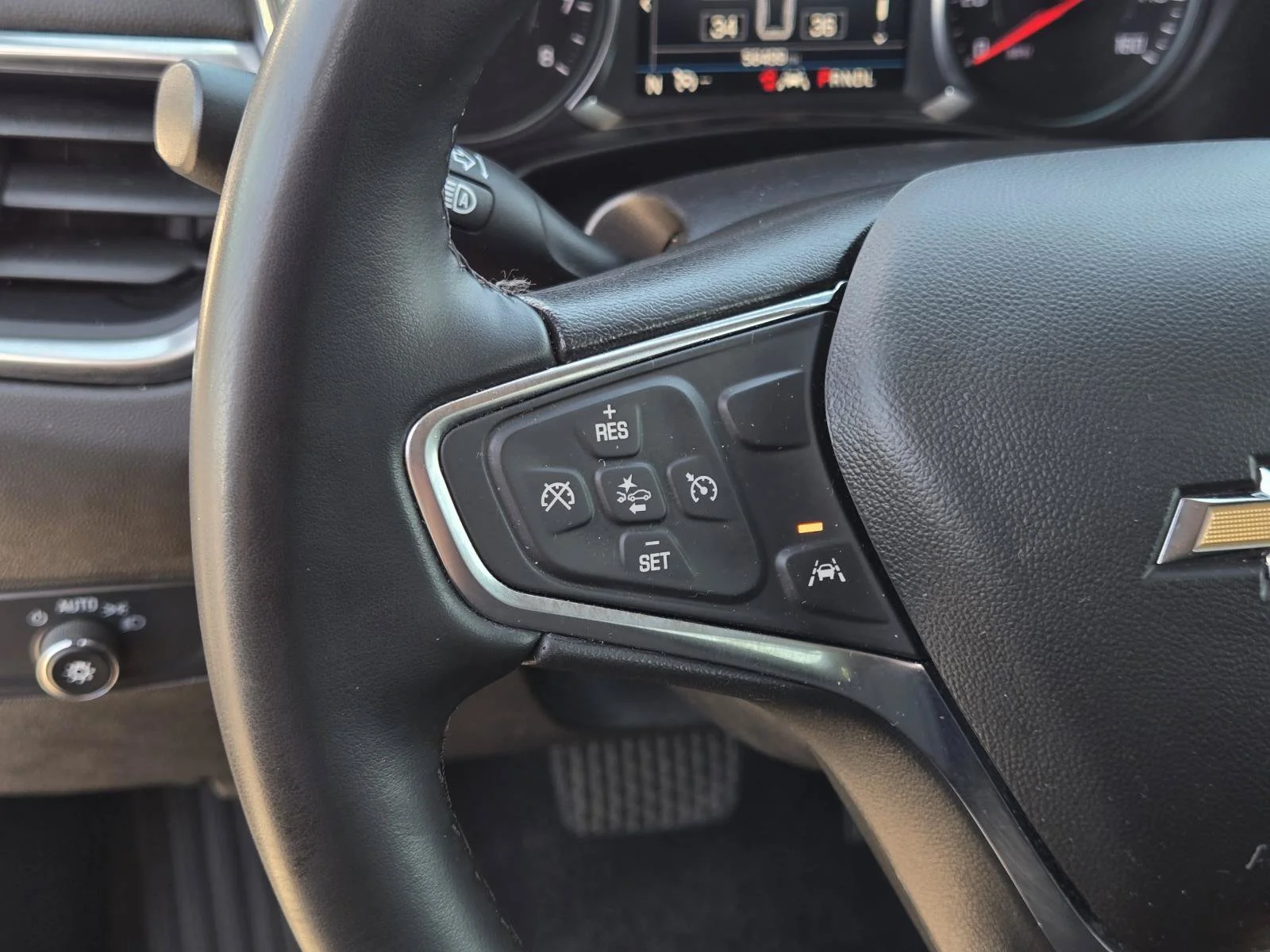 Used 2024 Sterling Gray Metallic Chevrolet LT image 23