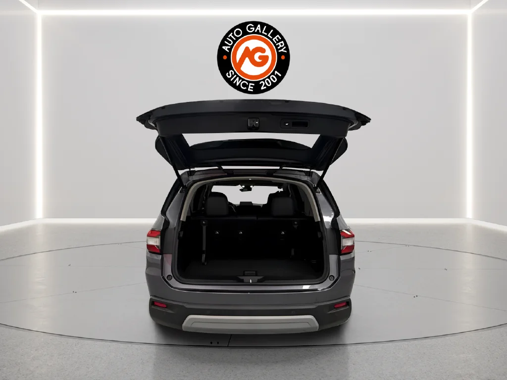 Used 2025 Gray Honda EX-L image 7