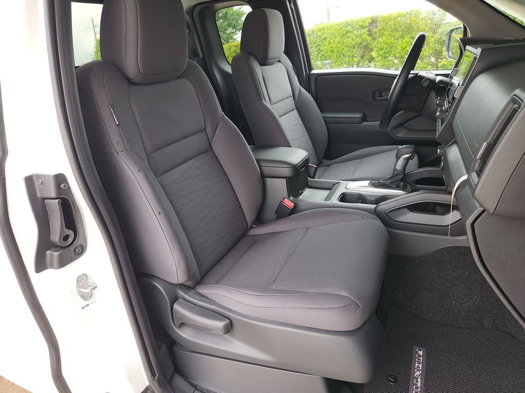New 2026 White Nissan S King Cab image 12