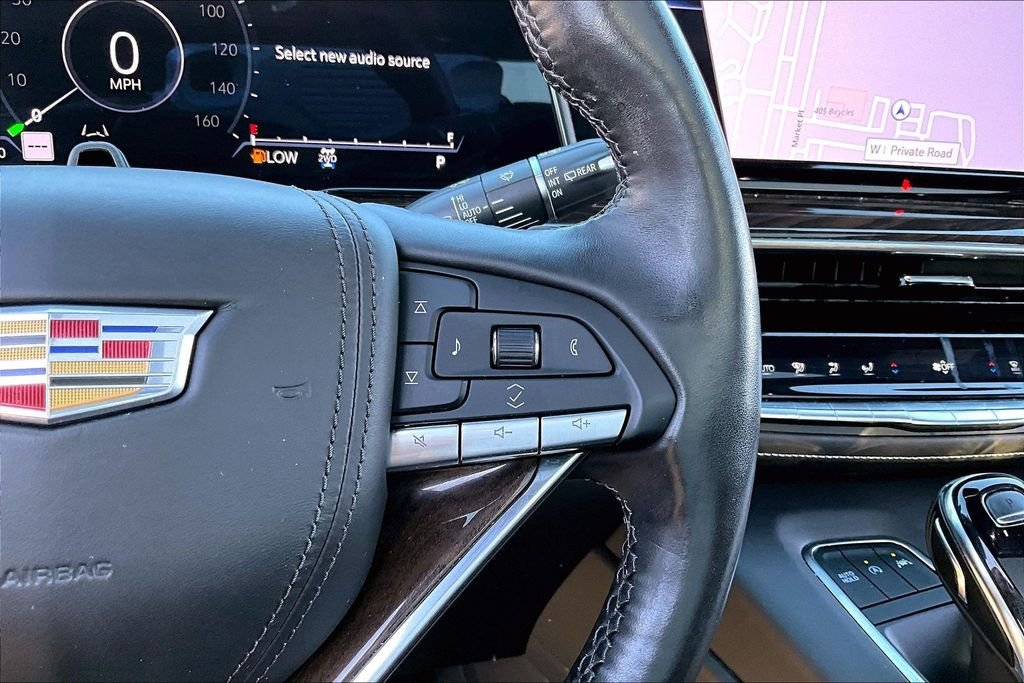 Used 2023 White Cadillac Sport Platinum image 21