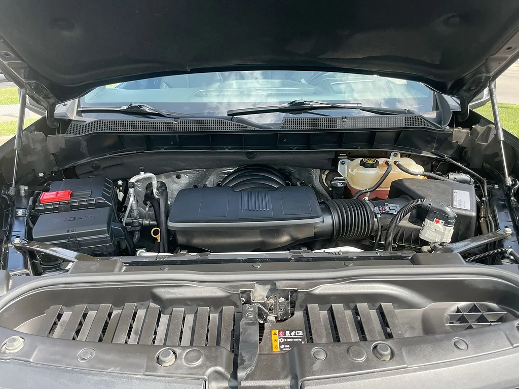 Used 2021 Black Chevrolet High Country image 31