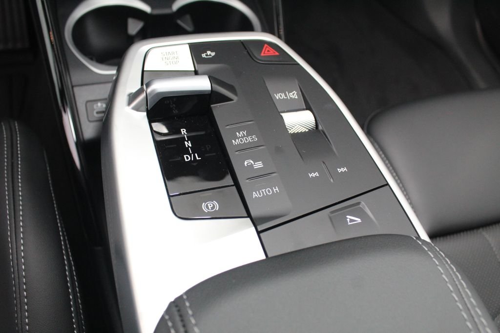 2026 BMW X1 28i - Photo 13