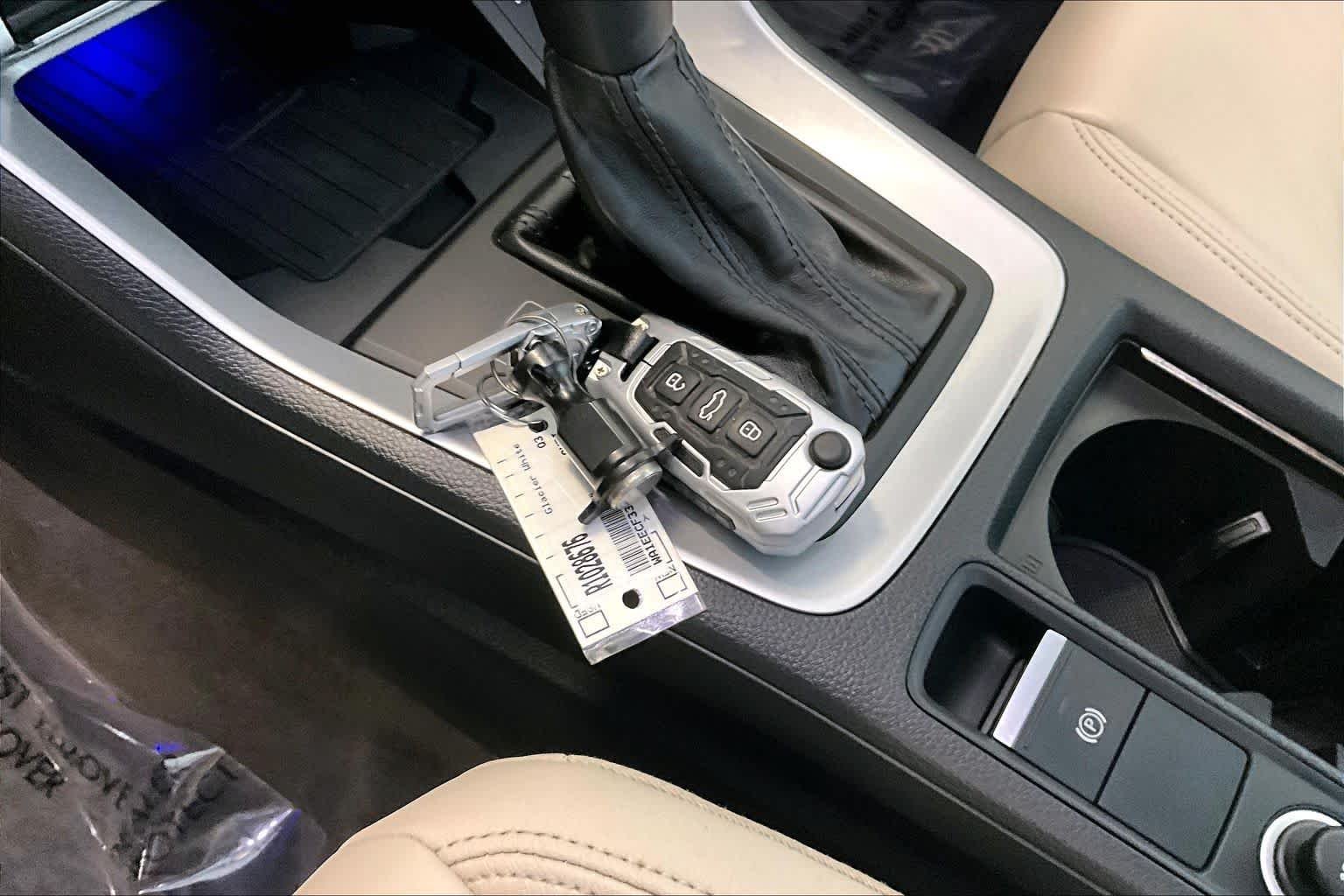 Used 2024 Glacier White Metallic Audi S line Premium Plus image 15