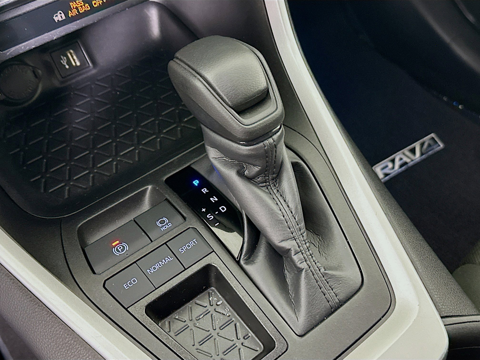 Used 2024 Magnetic Gray Metallic Toyota XLE image 21