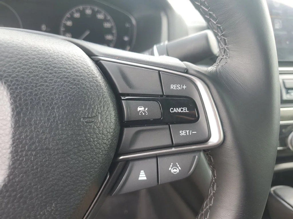 Used 2022 White Honda Sport image 15