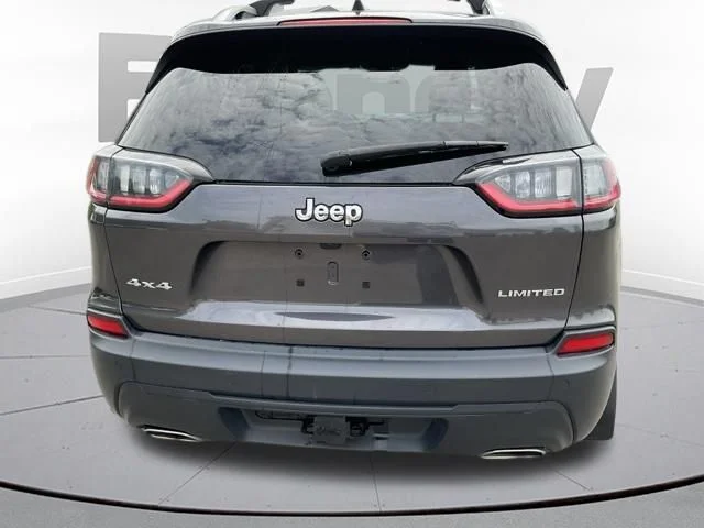 Used 2020 Gray Jeep Limited image 26