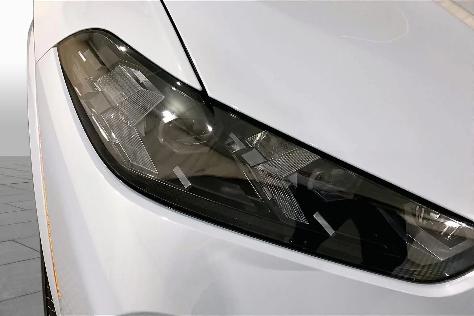 New 2026 Brooklyn Grey Metallic BMW xDrive40i image 16