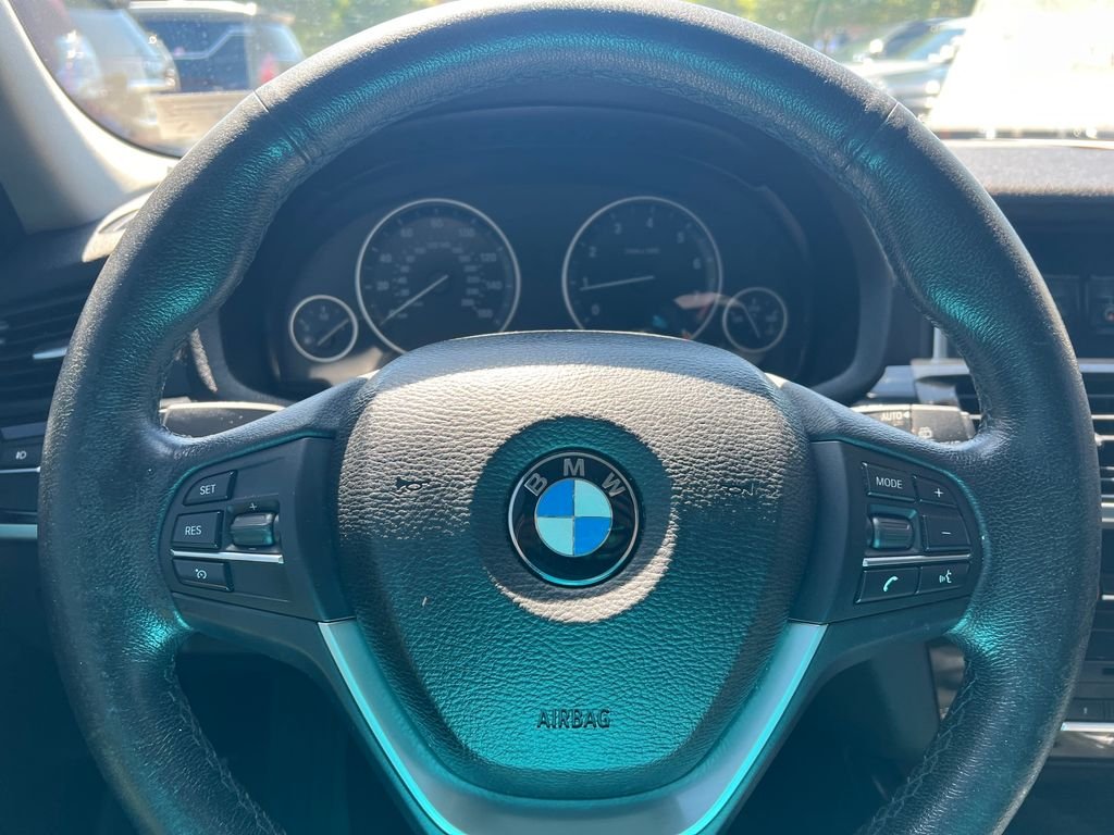Used 2017 Silver BMW xDrive28i image 16