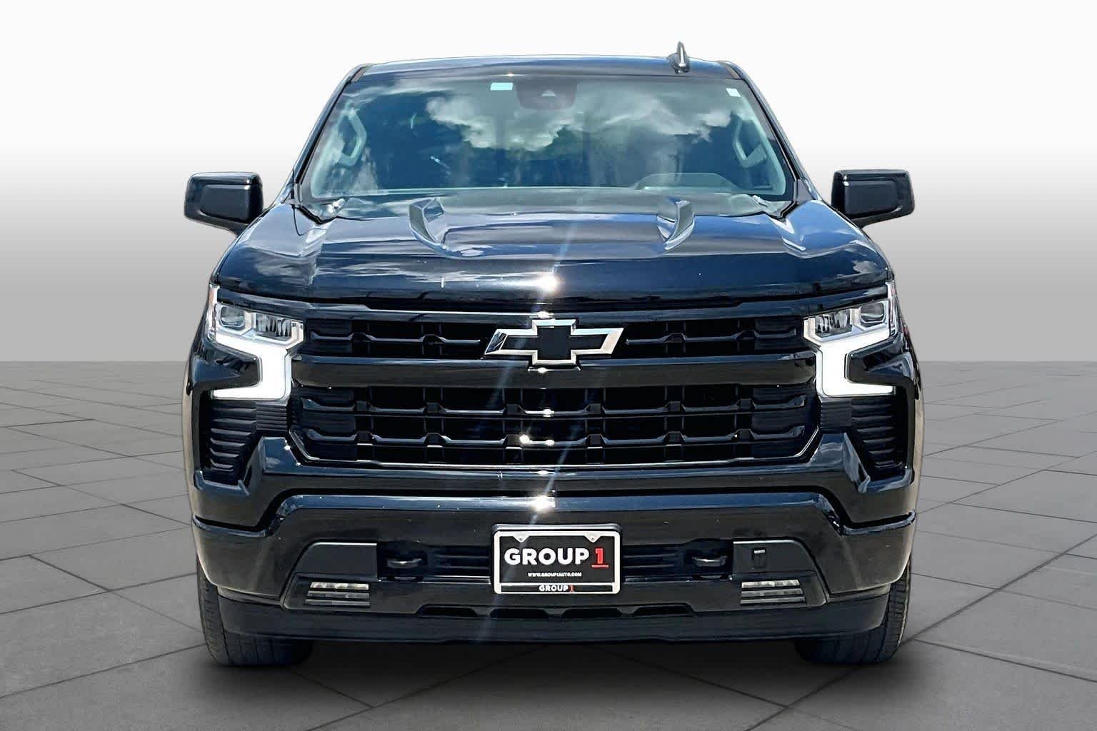 Used 2023 Black Chevrolet RST image 4