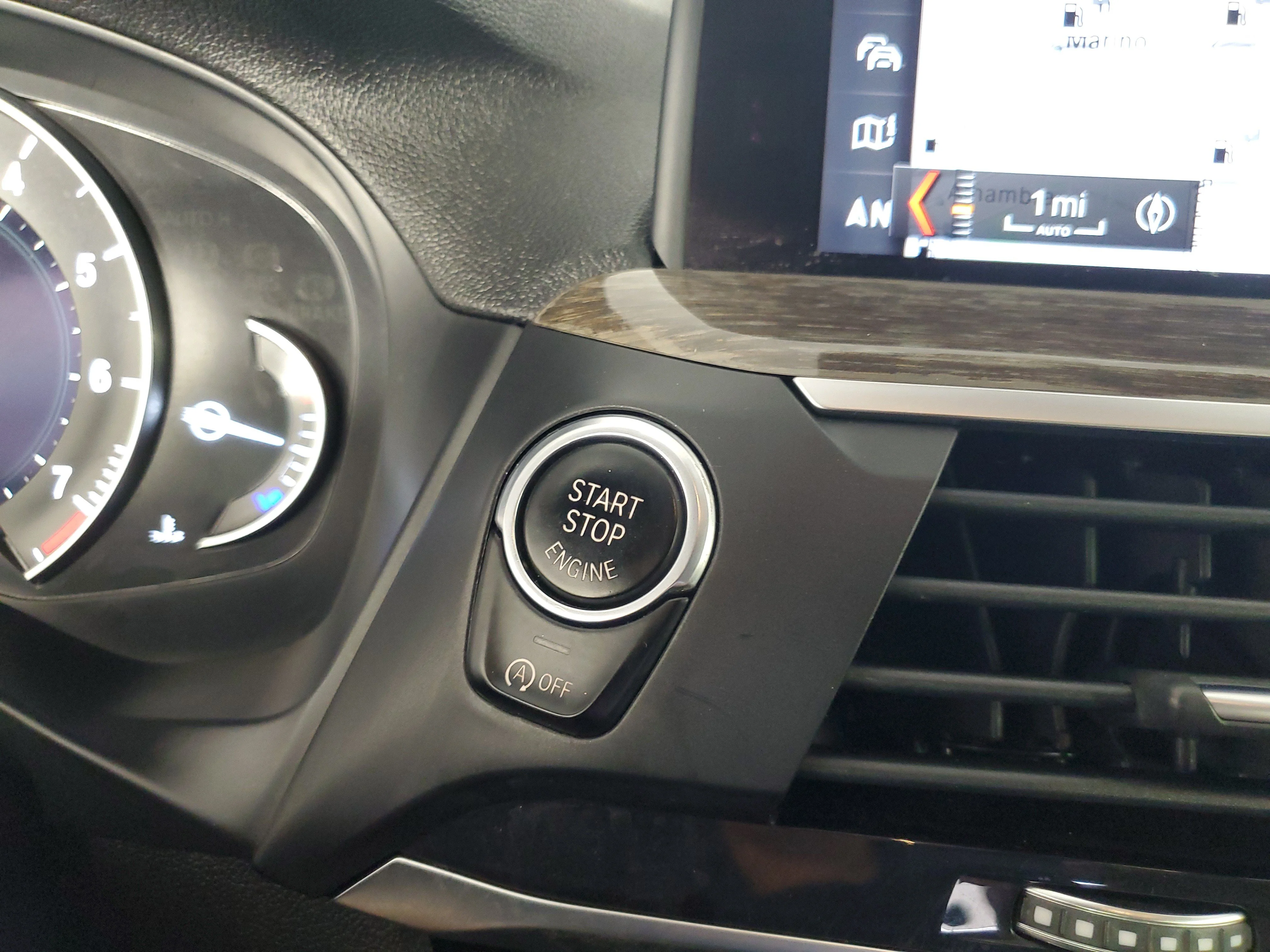 Used 2019 Dark Graphite Metallic BMW sDrive30i image 20