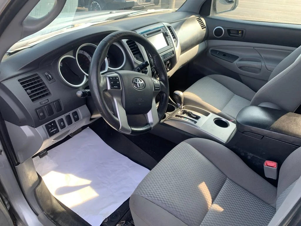 Used 2013 Silver Toyota Base image 11