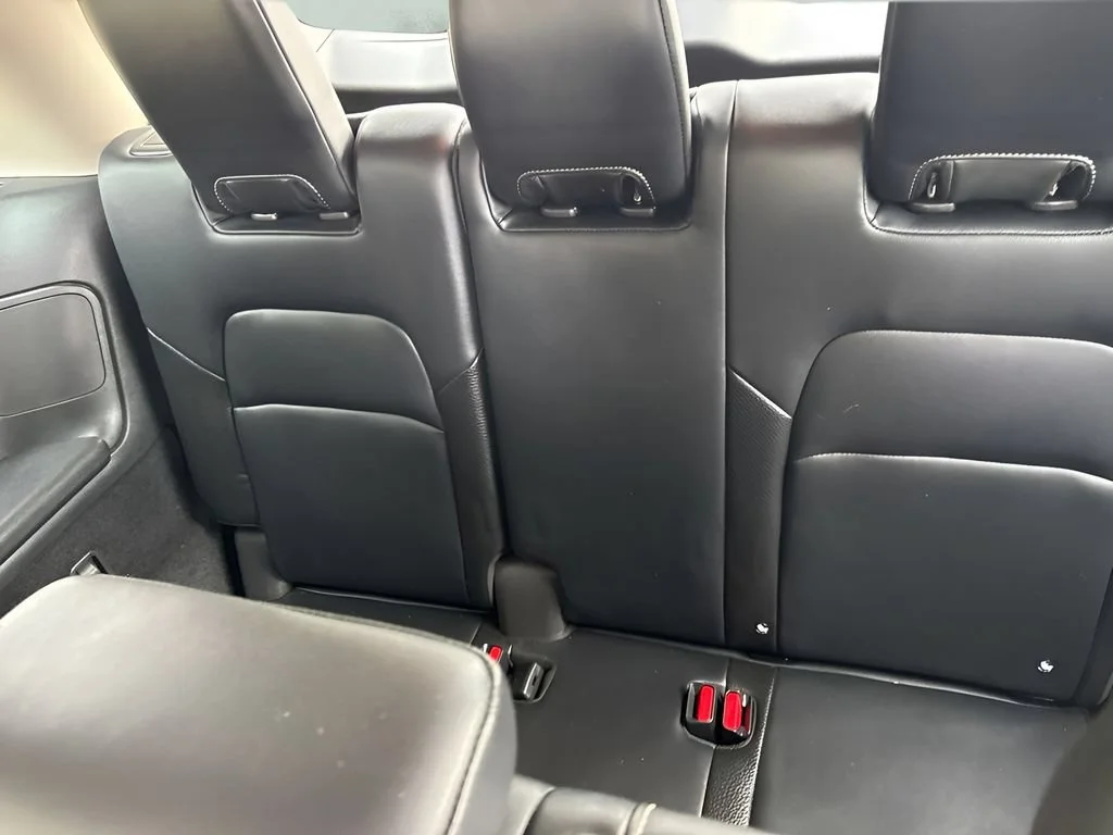 Used 2022  Nissan SL image 30