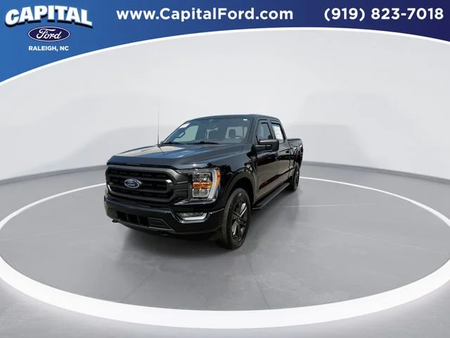 Used 2023 Black Ford XLT image 4